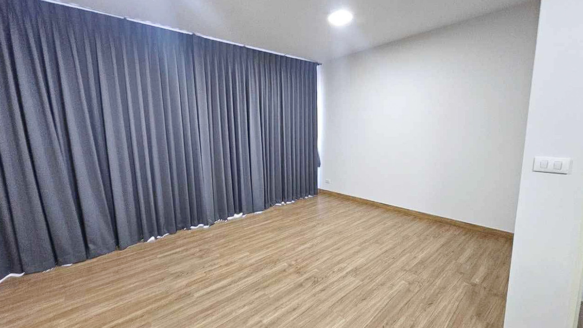 บ้านกลางเมือง สุขุมวิท - อ่อนนุช / 3 ห้องนอน (ขายพร้อมผู้เช่า), Baan Klang Muang Sukhumvit - Onnut / 3 Bedrooms (SALE WITH TENENT) FON275