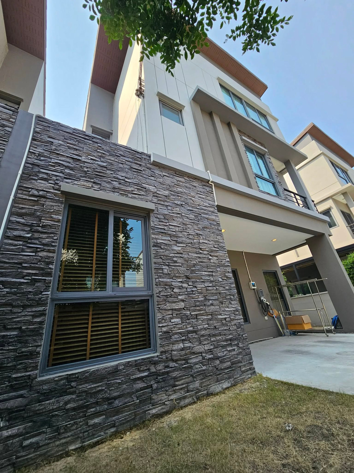 Baan Klang Muang The Edition Rama 9 - Krungthep Kreetha / 4 Bedrooms (FOR SALE), บ้านกลางเมือง ดิอิดิชั่น พระราม 9 - กรุงเทพกรีฑา / 4 ห้องนอน (ขาย) BZD138