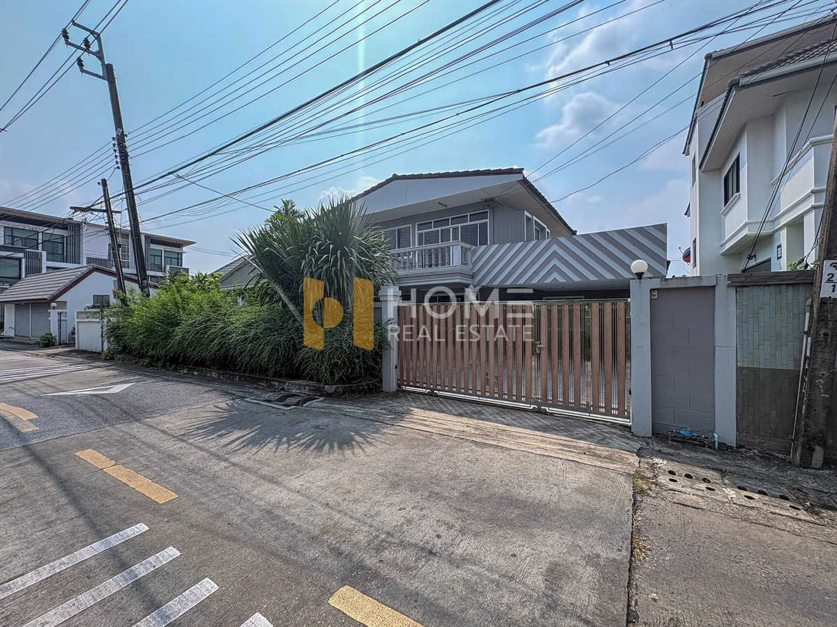 บ้าน 85 ตร.ว. ติด BTS เสนานิคม เพียง 11 นาที 🚆 บ้านเดี่ยว เสนานิคม 1 ซอย 24 แยก 11-2 / 5 ห้องนอน (ขาย), Detached House Senanikom 1 Soi 24 / 5 Bedrooms (FOR SALE) TPM331