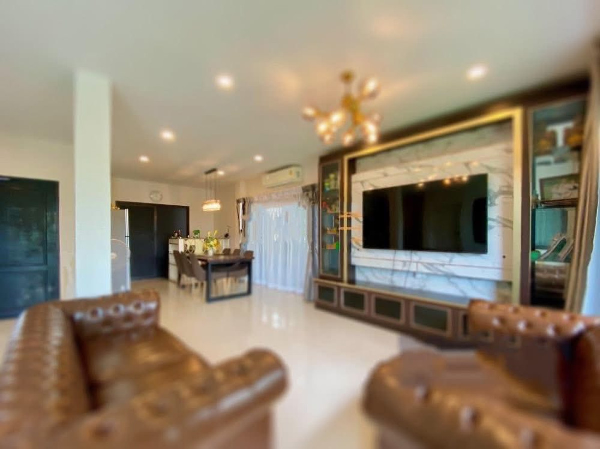 เซนโทร ราชพฤกษ์ - สวนผัก / 4 ห้องนอน (ขาย), Centro Ratchapruek - Suan Phak / 4 Bedrooms (FOR SALE) AOM049