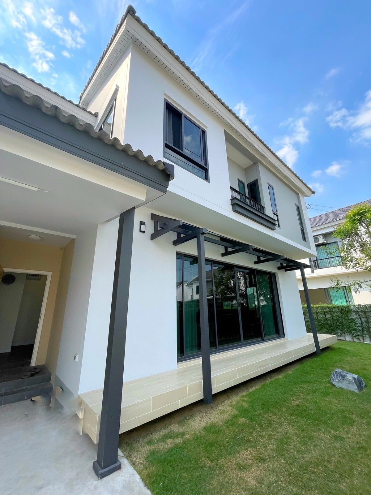 พิมนารา ศรีนครินทร์ - บางนา / 4 ห้องนอน (เช่า), Pimnara Srinakarin - Bangna / 4 Bedrooms (FOR RENT) YOK078