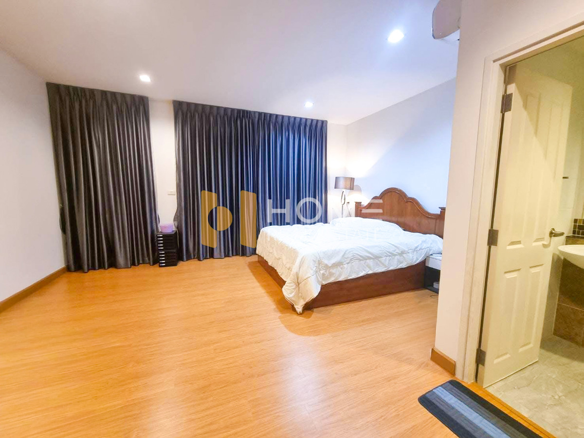 โกลเด้น วิลเลจ อ่อนนุช - พัฒนาการ / 4 ห้องนอน (ขาย), Golden Village Onnut - Pattanakarn / 4 Bedrooms (FOR SALE) FONT038