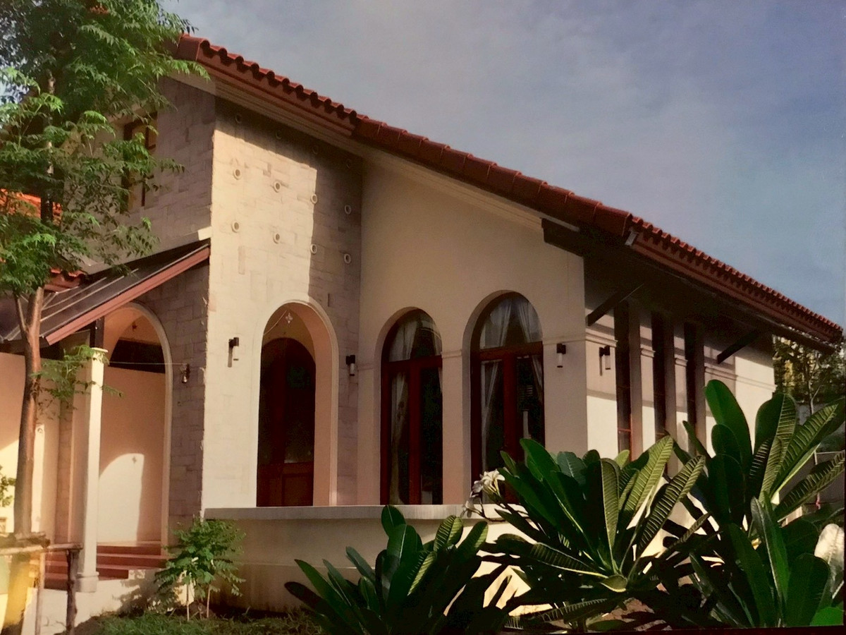 บ้านพร้อมที่ดิน สุขุมวิท 101 / 2 ห้องนอน (ขาย), House & Land Sukhumvit 101 / 2 Bedrooms (FOR SALE) YOK091