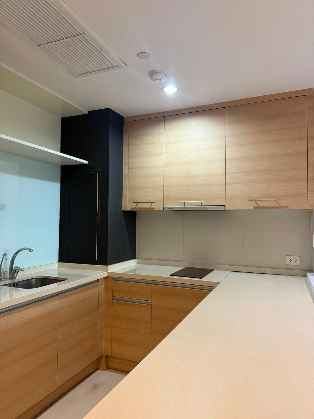 Aguston Sukhumvit 22 / 1 Bedrooms (FOR SALE), อกัสตัน สุขุมวิท 22 / 1 ห้องนอน (ขาย) BJ043
