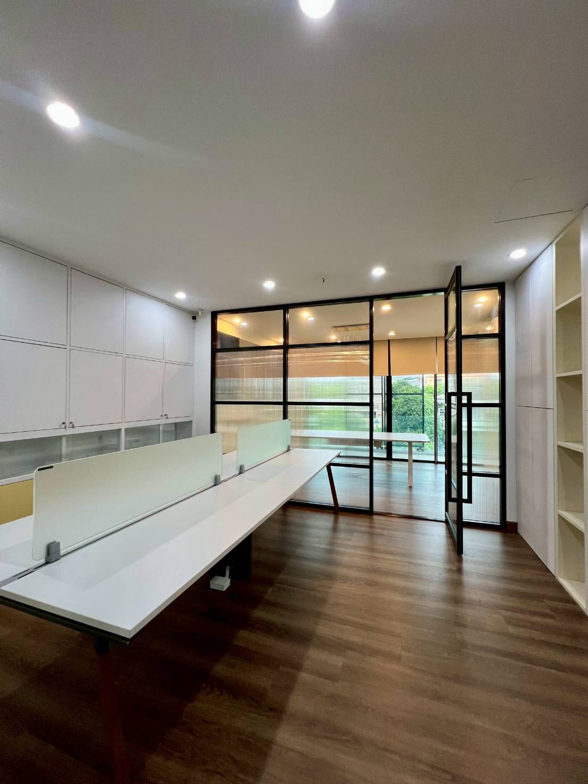 มีลอฟท์ โฮมออฟฟิศ พระราม 9 / 3 ห้องนอน (ขาย), MELOFT Home Office Rama 9 / 3 Bedrooms (FOR SALE) JANE004