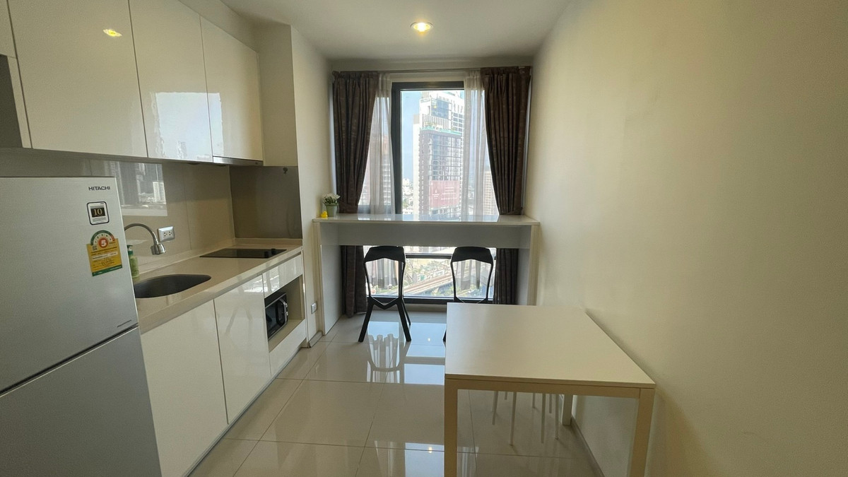 Rhythm Sukhumvit 42 / 1 Bedroom (SALE WITH TENENT), ริทึ่ม สุขุมวิท 42 / 1 ห้องนอน (ขายพร้อมผู้เช่า) JSMN021