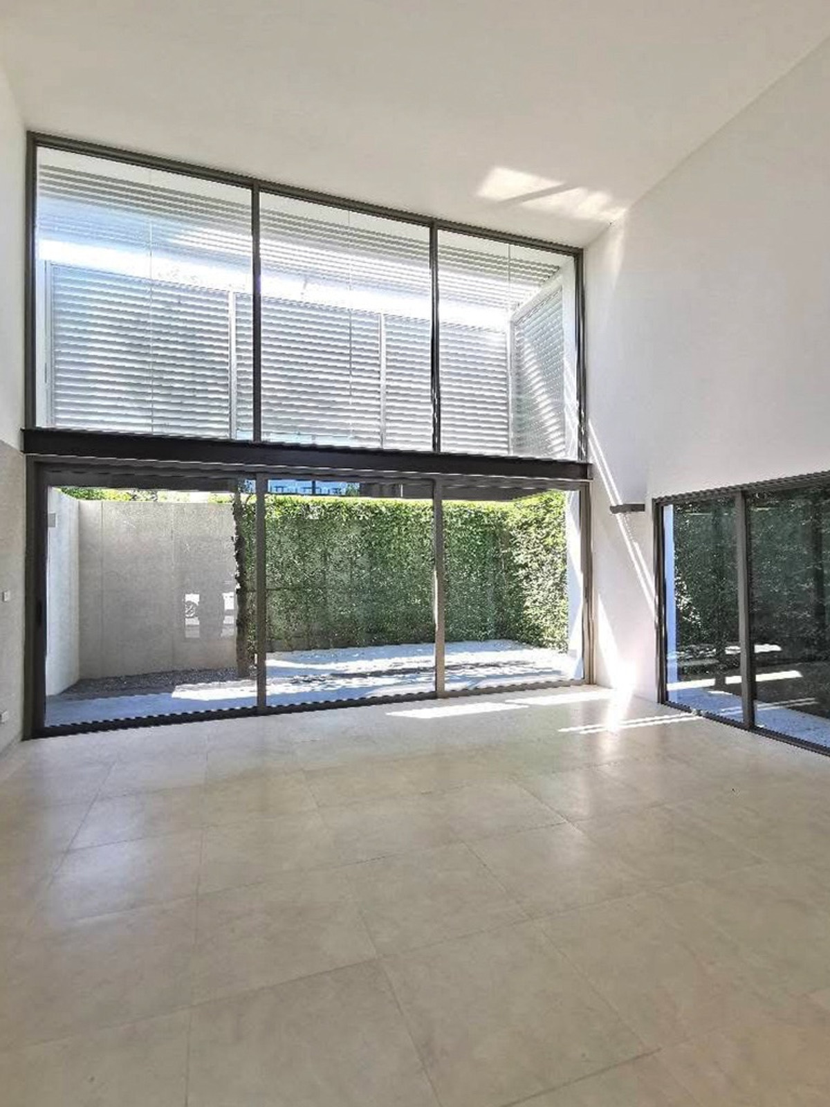 เทพา รามคำแหง 118 / 3 ห้องนอน (ขาย), Dhepa Ramkhamhaeng 118 / 3 Bedrooms (FOR SALE) BZD147