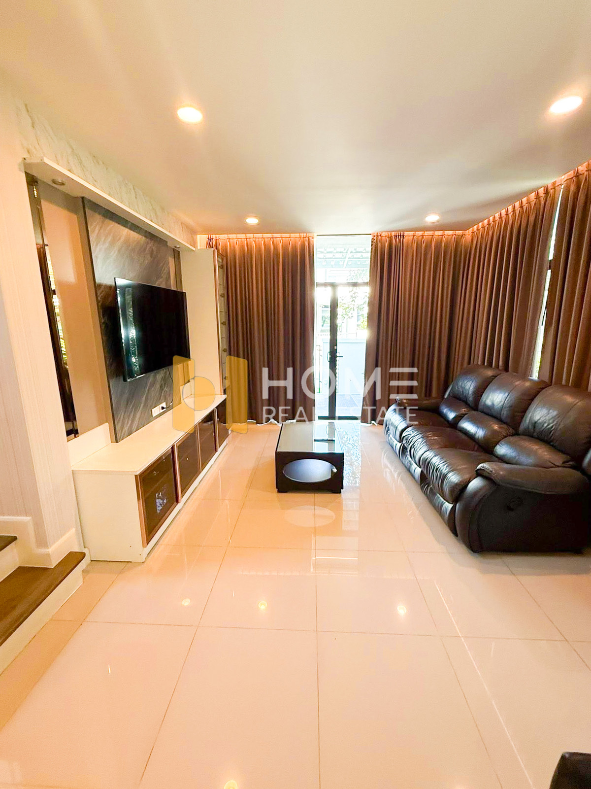 เศรษฐสิริ พัฒนาการ / 4 ห้องนอน (เช่า), Setthasiri Pattanakarn / 4 Bedrooms (FOR RENT) FONT051