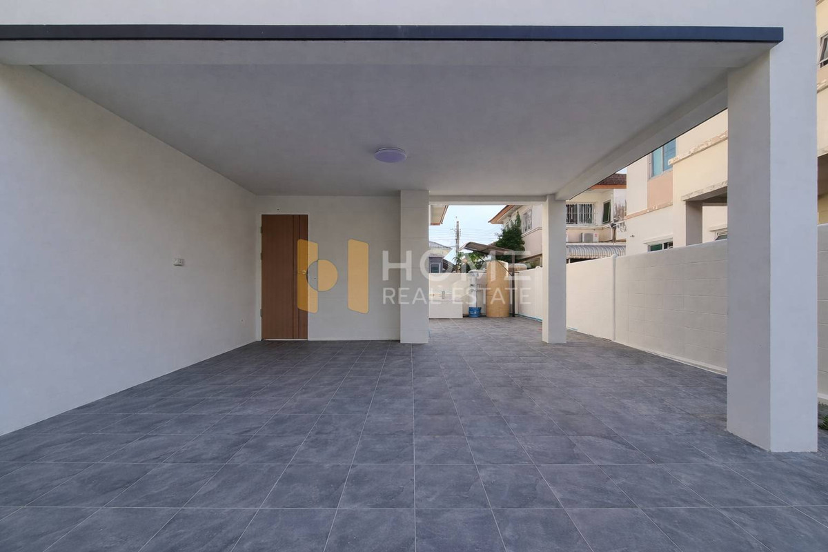 ศุภาลัย วิลล์ วงแหวน - รัตนาธิเบศร์ / 3 ห้องนอน (ขาย), Supalai Ville Wongwaen - Rattanathibet  / 3 Bedrooms (FOR SALE) AOM075