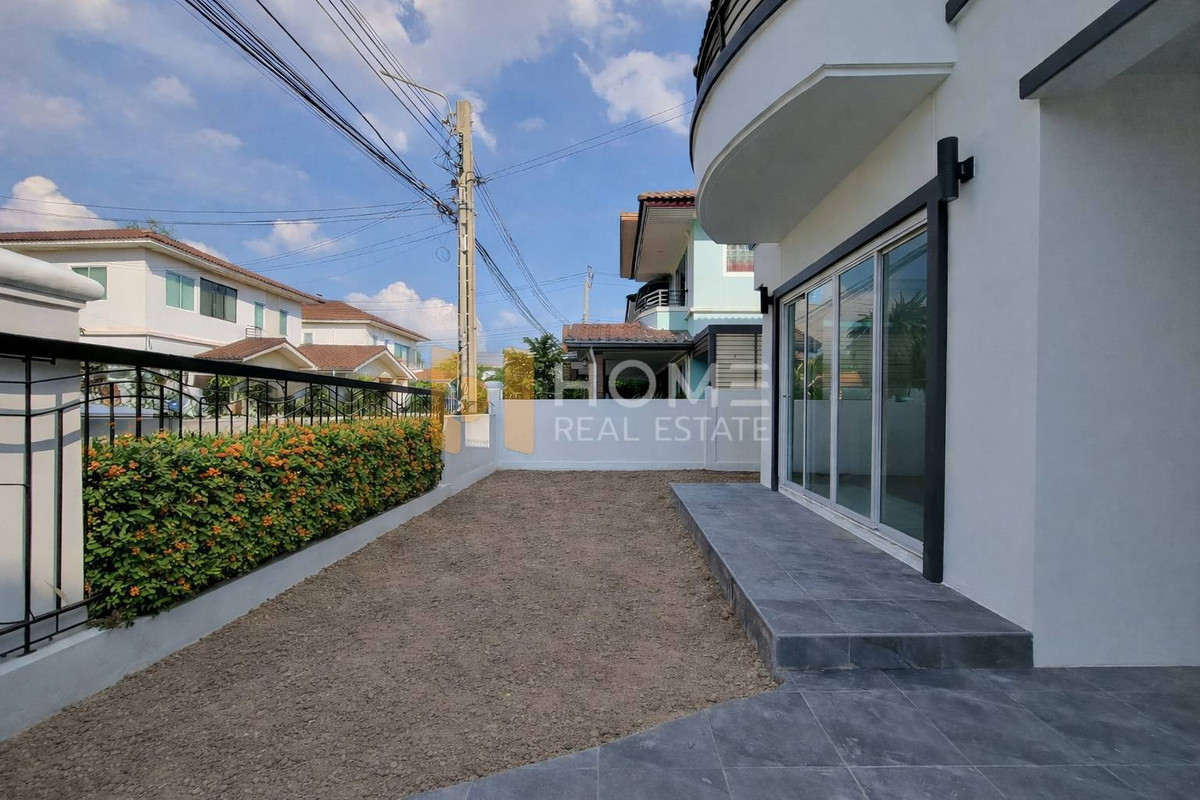 ศุภาลัย วิลล์ วงแหวน - รัตนาธิเบศร์ / 3 ห้องนอน (ขาย), Supalai Ville Wongwaen - Rattanathibet  / 3 Bedrooms (FOR SALE) AOM075
