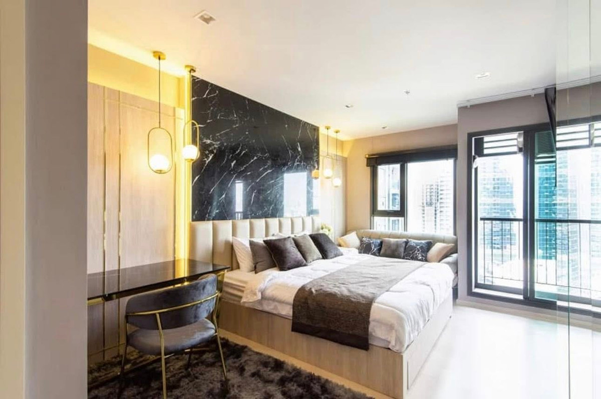 life one wireless / Studio (FOR SALE),  ไลฟ์ วัน ไวร์เลส / สตูดิโอ (ขาย) BJ008