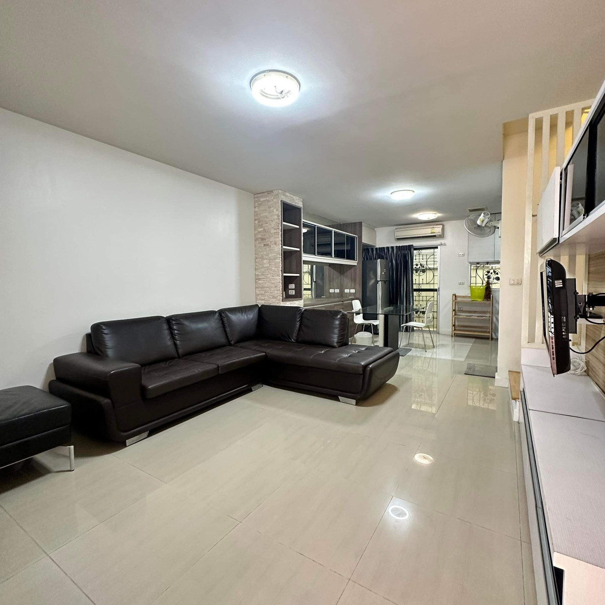 ทาวน์พลัส เกษตร - นวมินทร์ / 3 ห้องนอน (ขายพร้อมผู้เช่า), Town Plus Kaset - Nawamin / 3 Bedrooms (SALE WITH TENENT) FAHS014