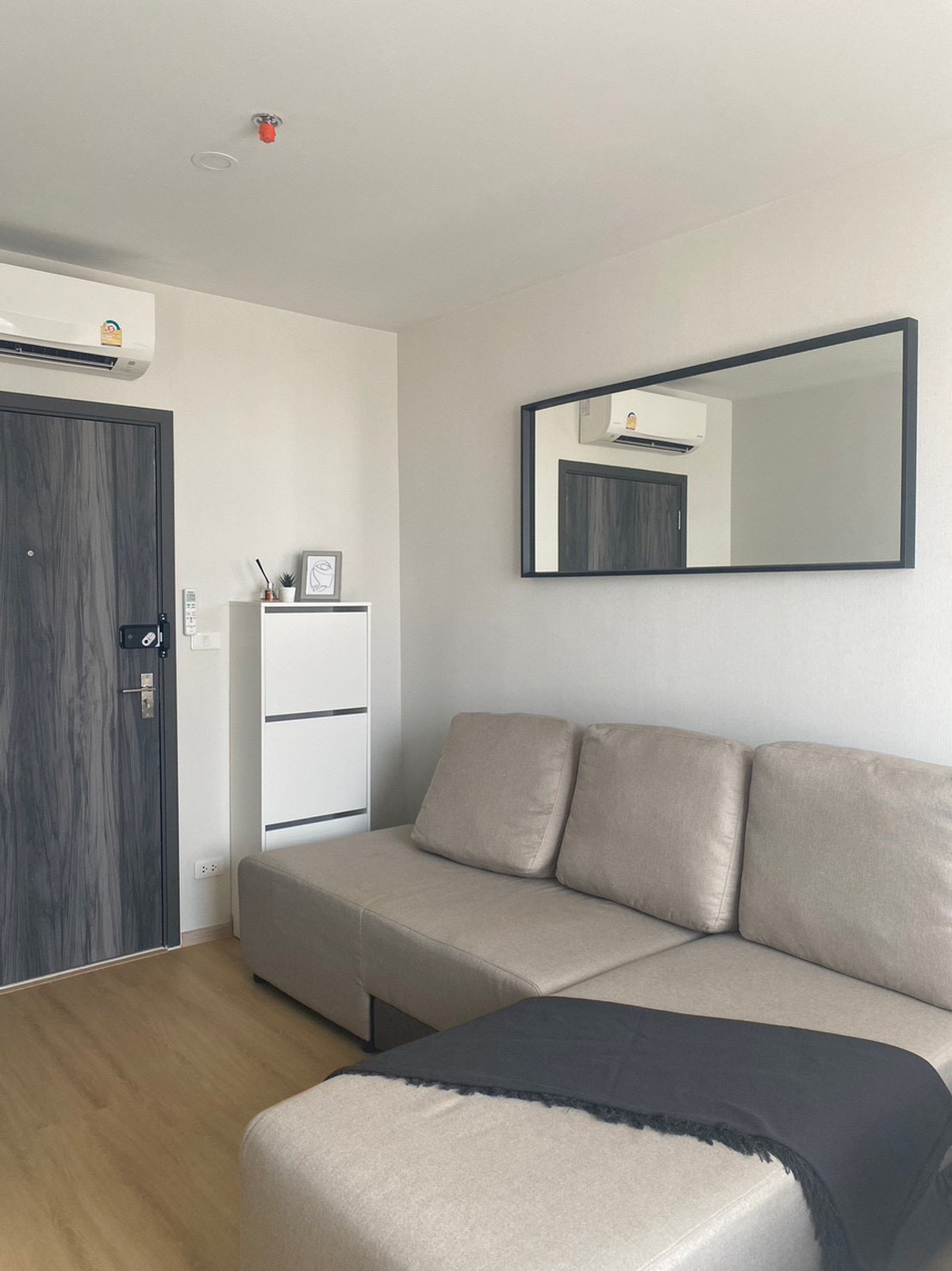 Elio Del Nest / Studio (SALE WITH TENENT), เอลลิโอ เดล เนสท์ / ห้องสตูดิโอ (ขายพร้อมผู้เช่า) BB051