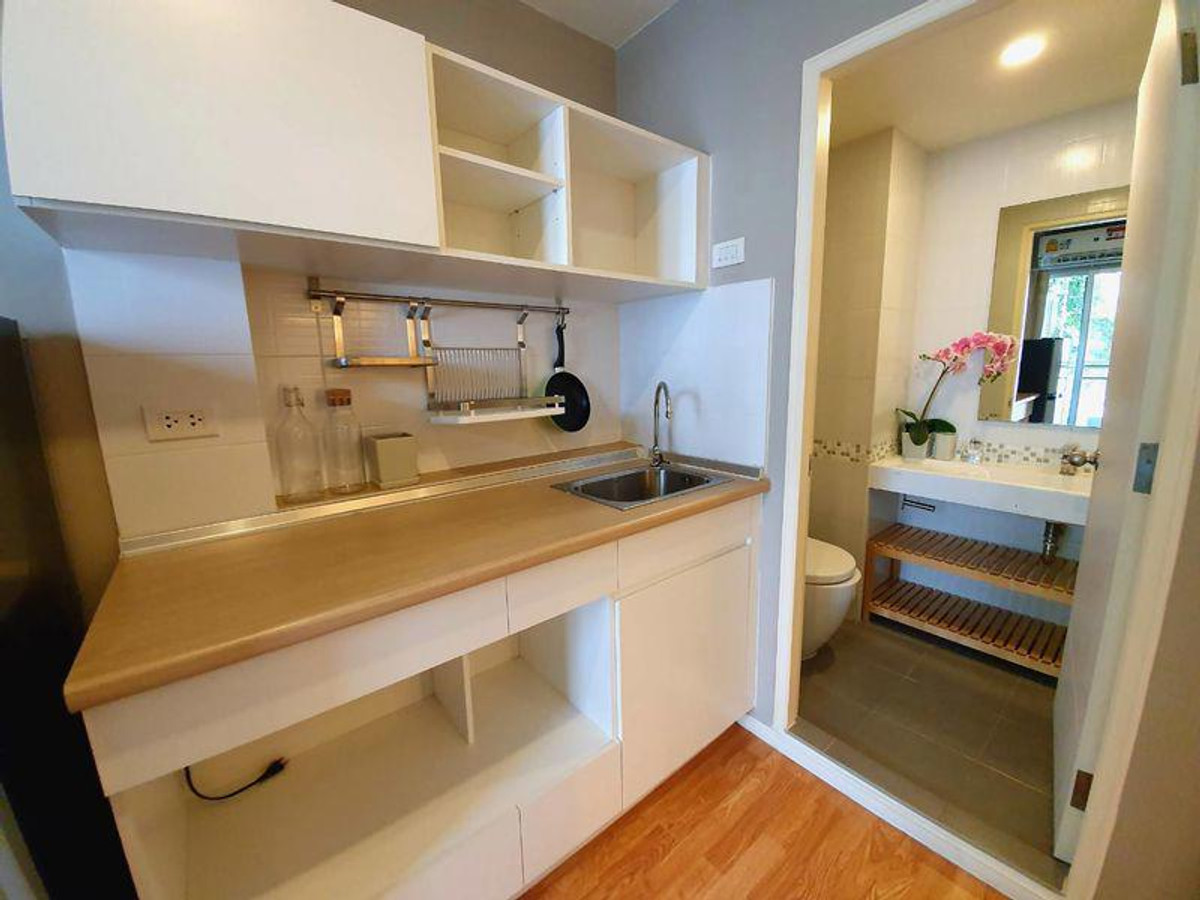 Lumpini Place Rama4 - Ratchadapisek / Studio (SALE WITH TENENT), ลุมพินี เพลส พระราม4 - รัชดาภิเษก / ห้องสตูดิโอ (ขายพร้อมผู้เช่า) BJ030