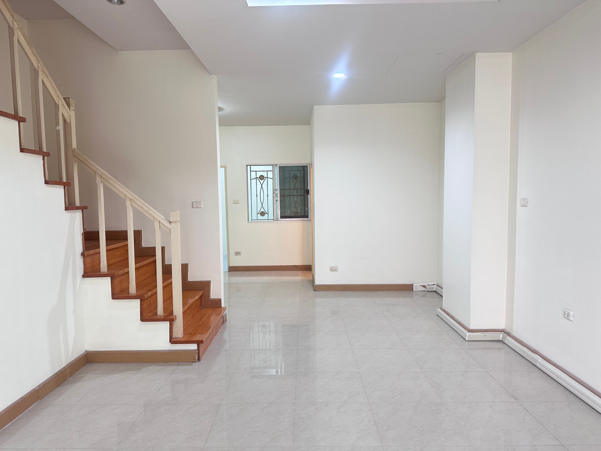 ปริญลักษณ์ ไลท์ วงแหวนสาทร / 3 ห้องนอน (ขาย), Prinyalucklight Wongwan Sathorn / 3 Bedrooms (FOR SALE) BALL273