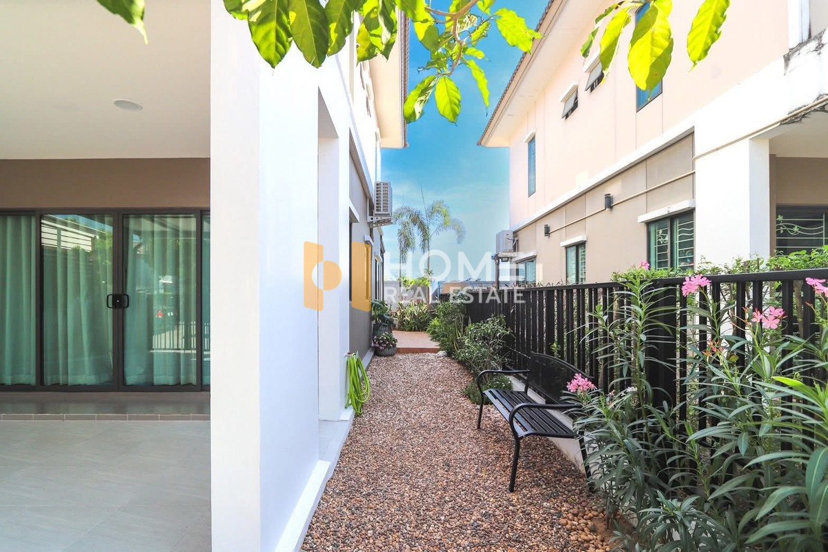 พฤกษาวิลล์ แหลมฉบัง - บางละมุง / 3 ห้องนอน (ขาย), Pruksa Ville Laem Chabang - Bang Lamung / 3 Bedrooms (FOR SALE) YEAN136