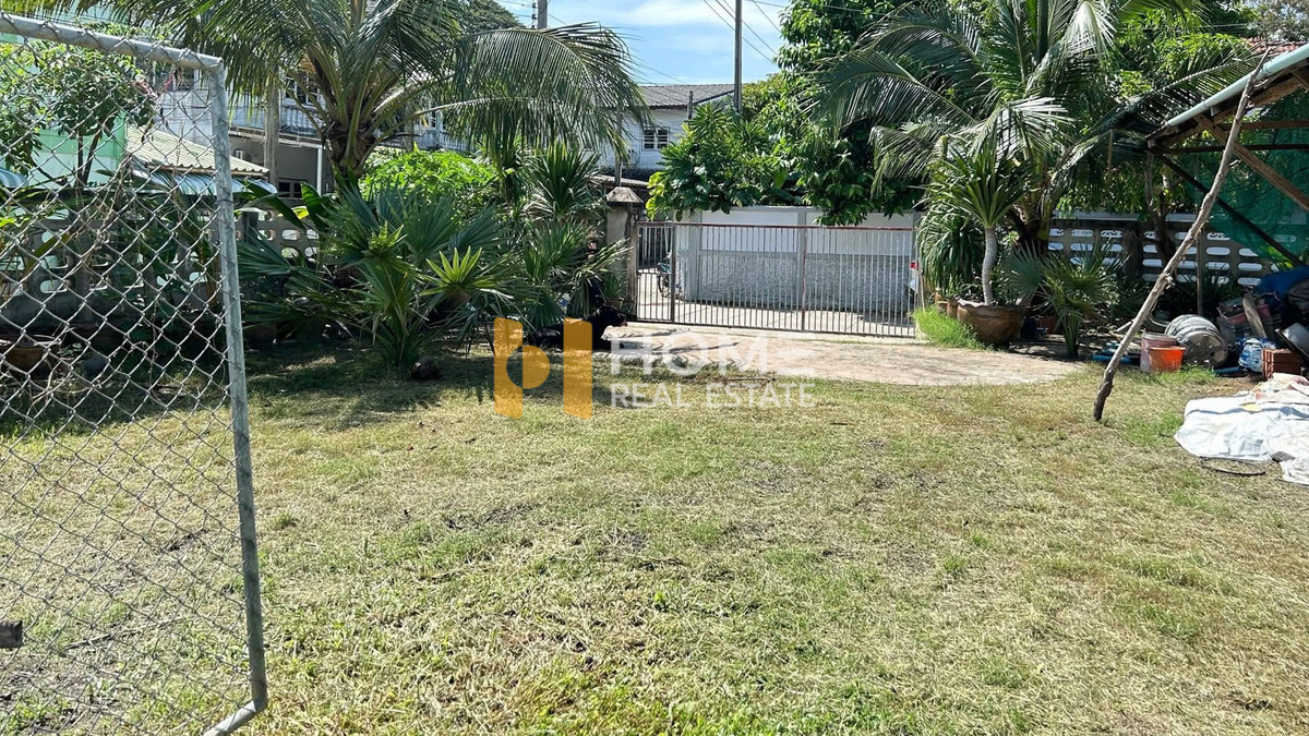 ที่ดิน 1 งาน สุรศักดิ์ ศรีราชา / (ขาย), Land 1 Ngan 400 sq.m. in Surasak Si Racha / (FOR SALE) YEAN139