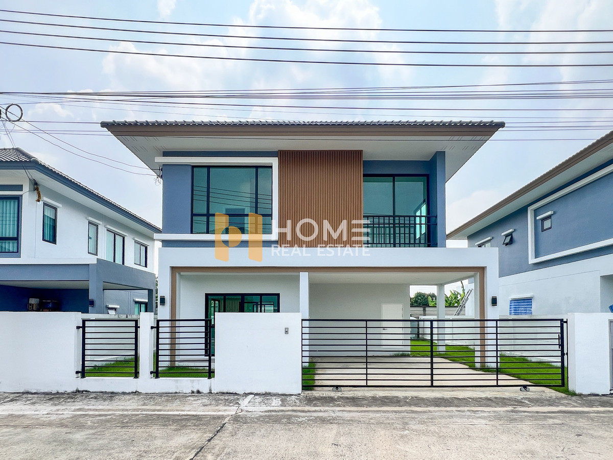แมกซิม กรีน วิลเลจ ร่มเกล้า - สุวรรณภูมิ / 4 ห้องนอน (ขาย), Maxim Green Village Romklao - Suvarnabhumi / 4 Bedrooms (FOR SALE) BZD132