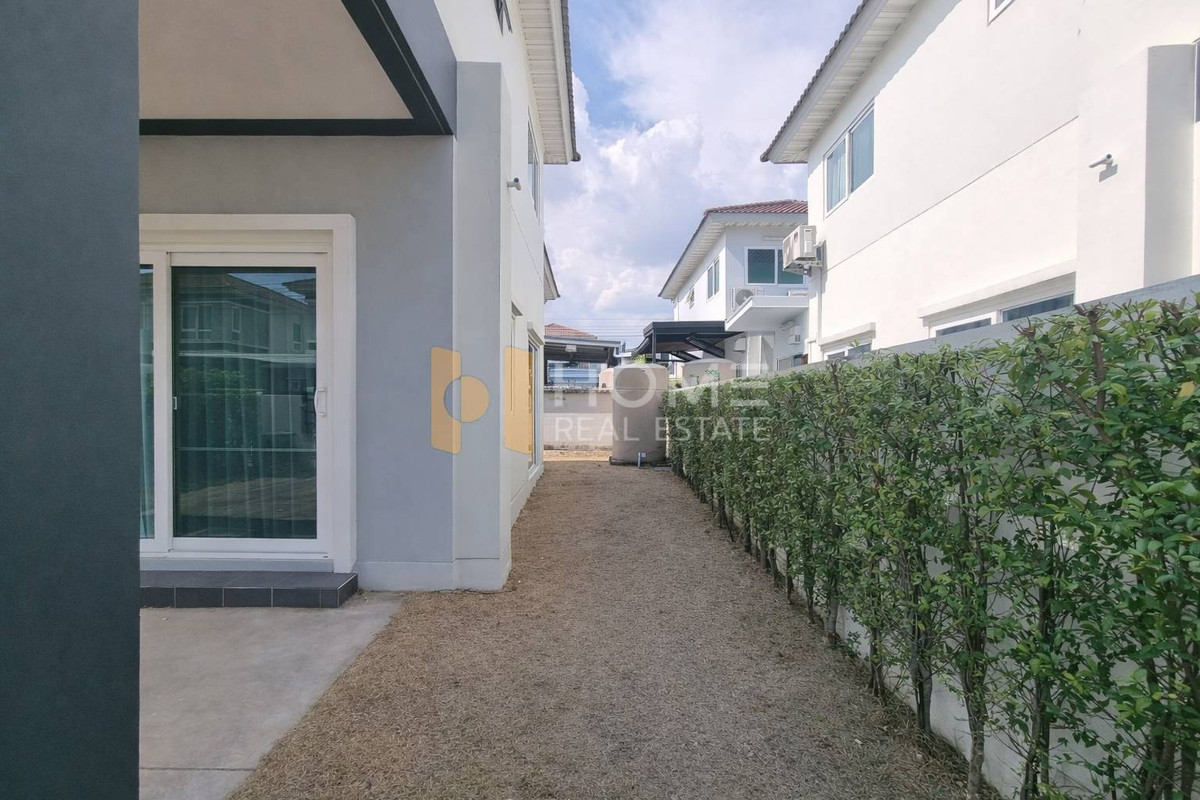 บ้านแฝด ศุภาลัย ไพรด์ ประชาอุทิศ / 3 ห้องนอน (ขาย), Semi - Detached House Supalai Pride Prachauthit / 3 Bedrooms (FOR SALE) AOM085