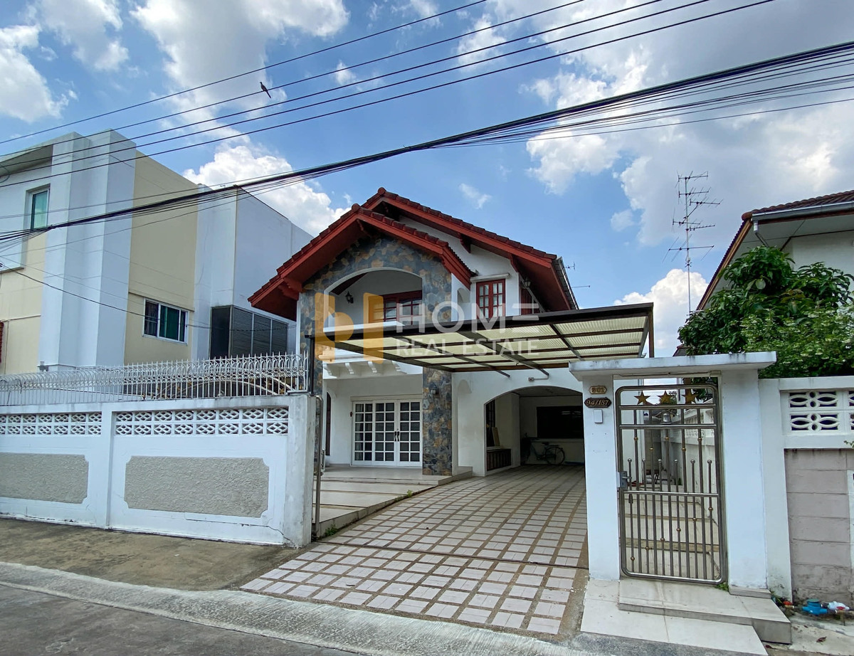 บ้านเดี่ยว หมู่บ้านเพชรเกษม 3 / 4 ห้องนอน (ขาย), Single house Phetkasem Village 3 / 4 Bedrooms (FOR SALE) BALL274