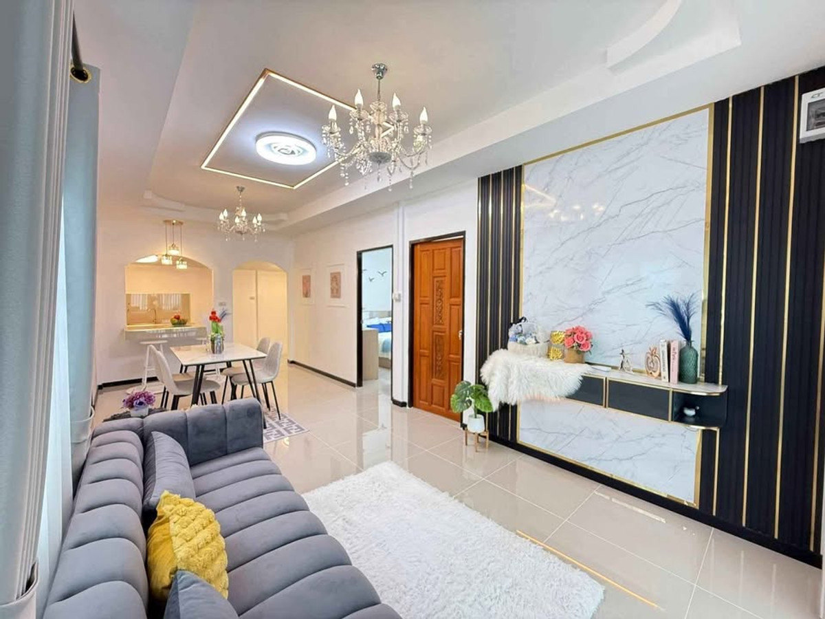 หมู่บ้าน พัทยารุ่งเรือง / 3 ห้องนอน (ขาย), Moo Baan Pattaya Rungrueng / 3 Bedrooms (FOR SALE) BEWN121