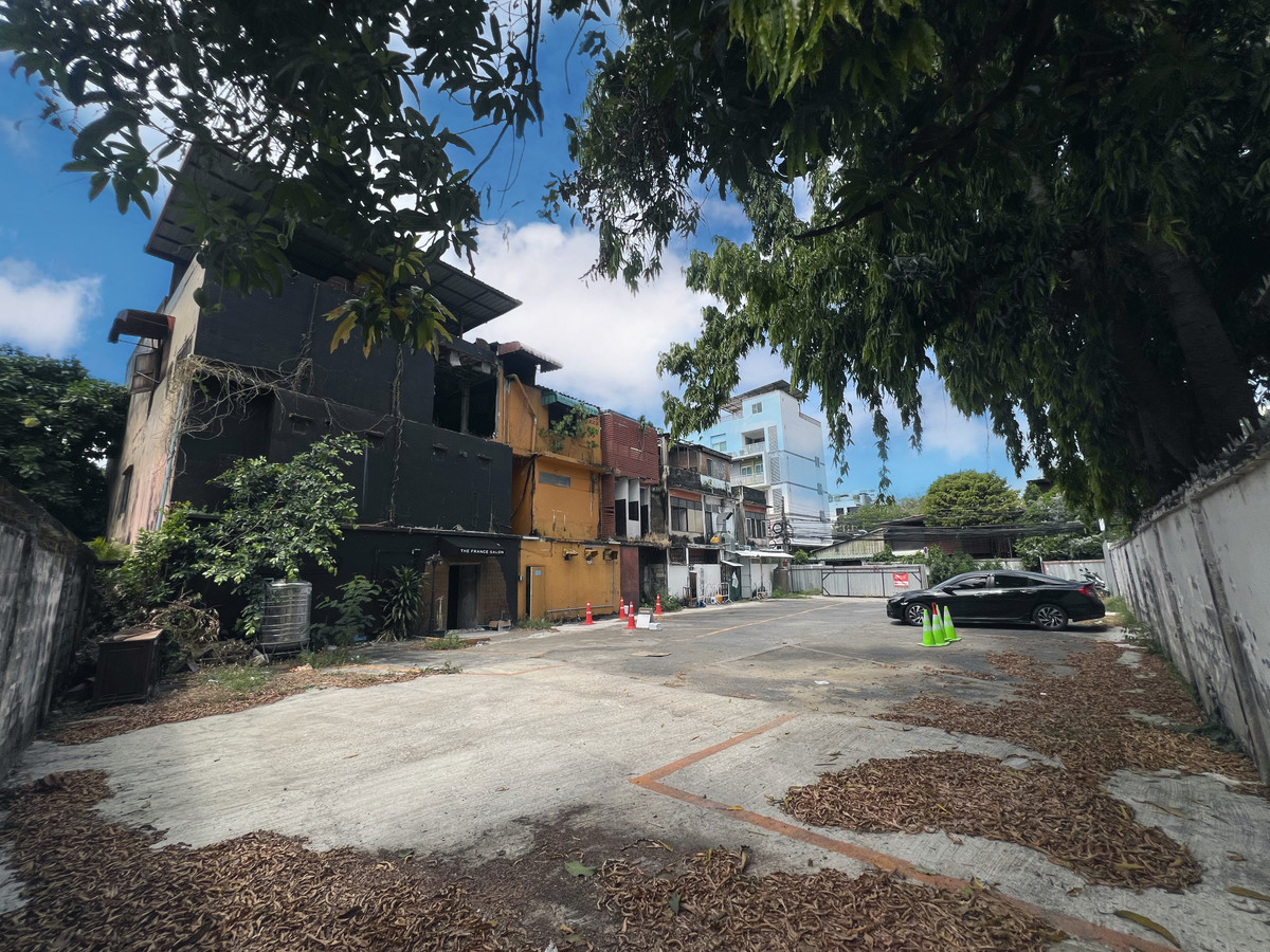 ที่ดิน ซอยอารีย์ 5 / (ขาย), Land Soi Ari 5 / (FOR SALE) BNS003