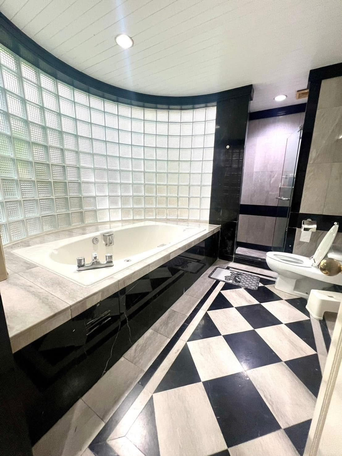 Chidlom Place / 2 Bedrooms (FOR SALE), ชิดลม เพลส / 2 ห้องนอน (ขาย) BJ017