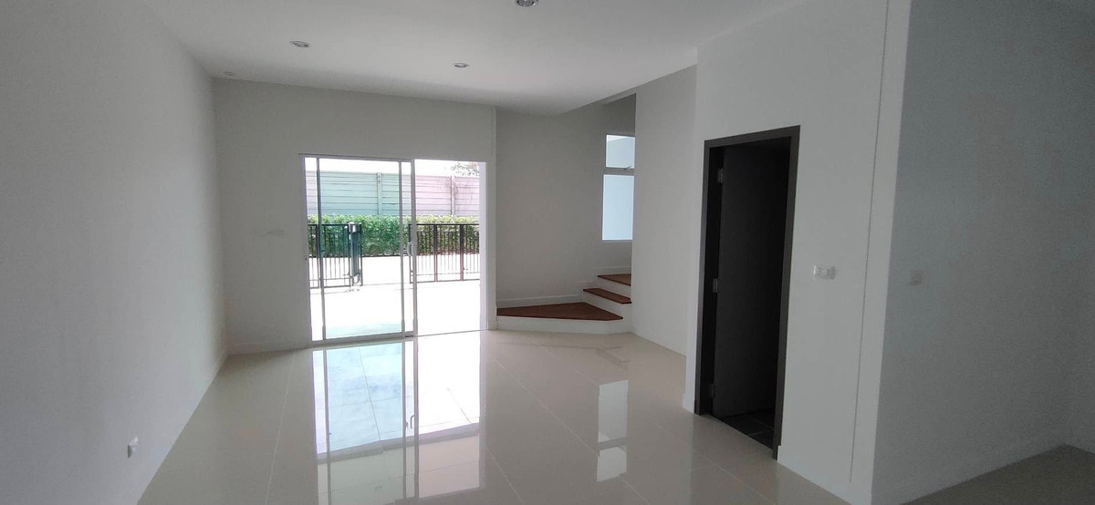 สัมมากร อเวนิว สุวรรณภูมิ / 4 ห้องนอน (ขาย), Sammakorn Avenue Suwannaphum / 4 Bedrooms (FOR SALE) BZD157