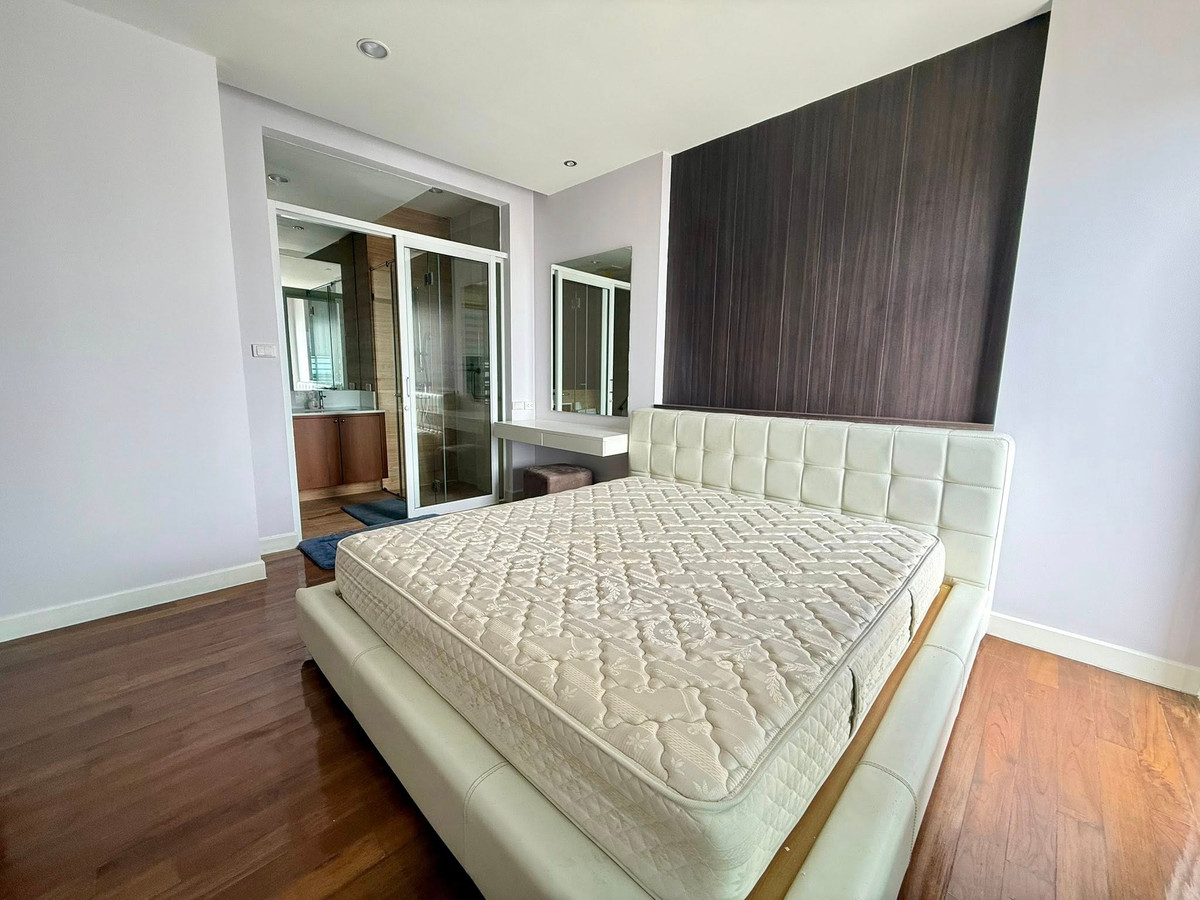 Hive at Sathorn / 1 Bedroom (SALE WITH TENANT),  ไฮฟ์ แอท สาทร / 1 ห้องนอน (ขายพร้อมผู้เช่า) PT129
