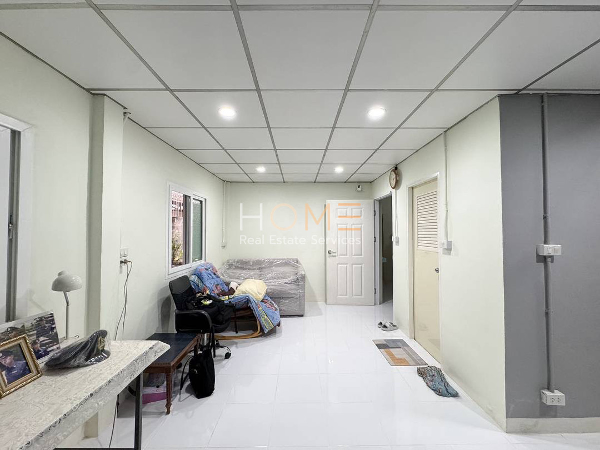บ้านเดี่ยว ซอย อ่อนนุช 70 แยก 1 / 3 ห้องนอน (ขาย), House Soi Onnut 70 Yak 1 / 3 Bedrooms (SALE) FON059