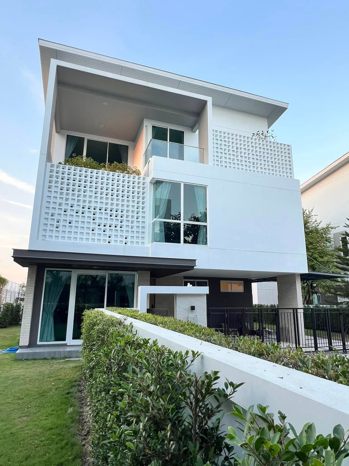 เนอวานา แอบโซลูท กรุงเทพกรีฑา / 3 ห้องนอน (ขาย),  Nirvana ABSOLUTE Krungthep Kreetha / 3 Bedrooms (FOR SALE) BZD162