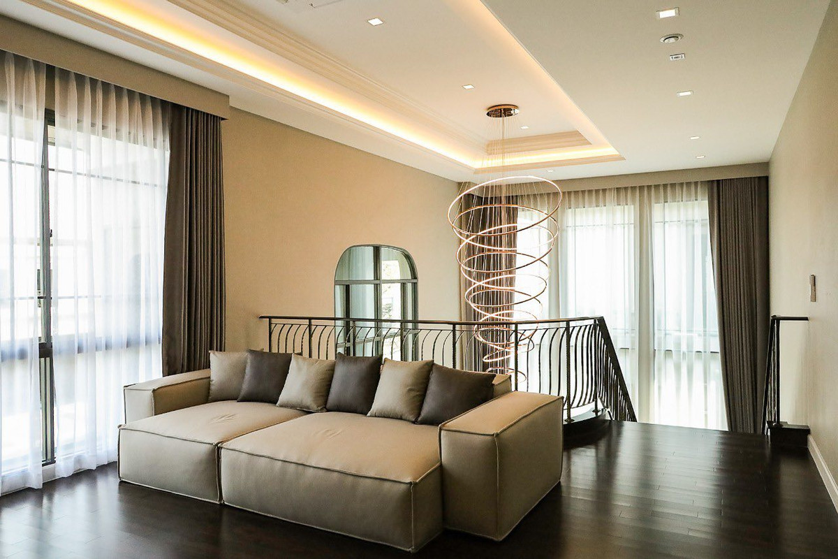 แกรนด์ บางกอก บูเลอวาร์ด กรุงเทพกรีฑา / 5 ห้องนอน (เช่า), Grand Bangkok Boulevard Krungthepkreetha / 5 Bedrooms (FOR RENT) BZD166