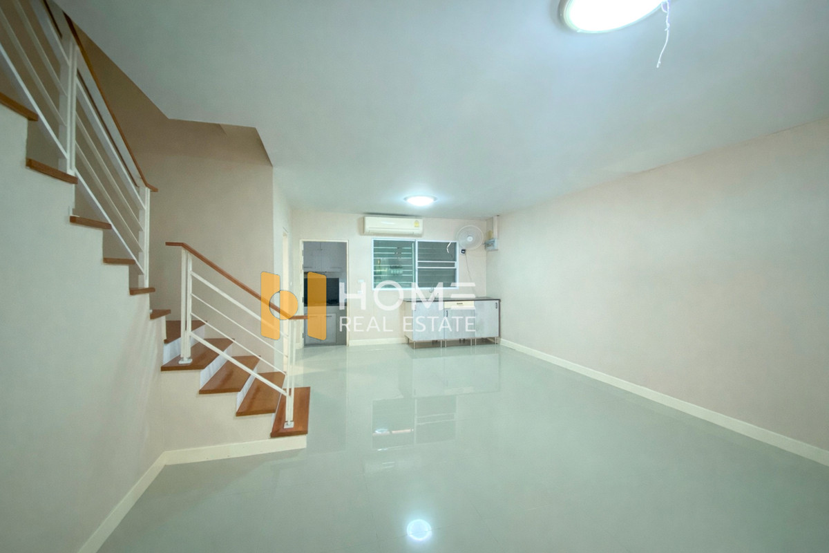 HOT DEAL 🔥 บ้านกลางเมือง เอสเซ้นส์ อ่อนนุช – วงแหวน / 3 ห้องนอน (ขาย), Baan Klang Muang S-Sense Onnut - Wongwan / 3 Bedrooms (FOR SALE) FONT068