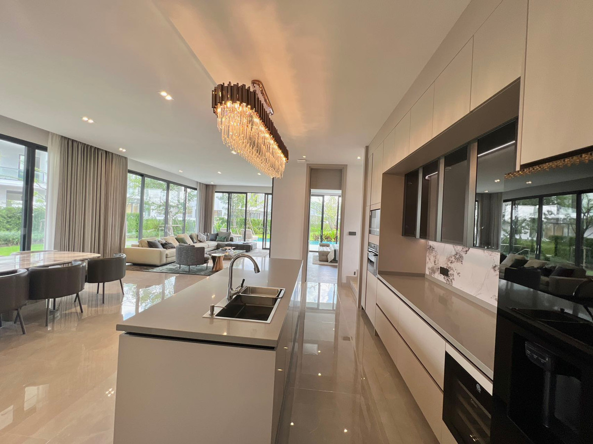 เดอะ กลอรี่ วิลเลจ / 5 ห้องนอน (ขาย), The Glory Village / 5 Bedrooms (FOR SALE) AM078