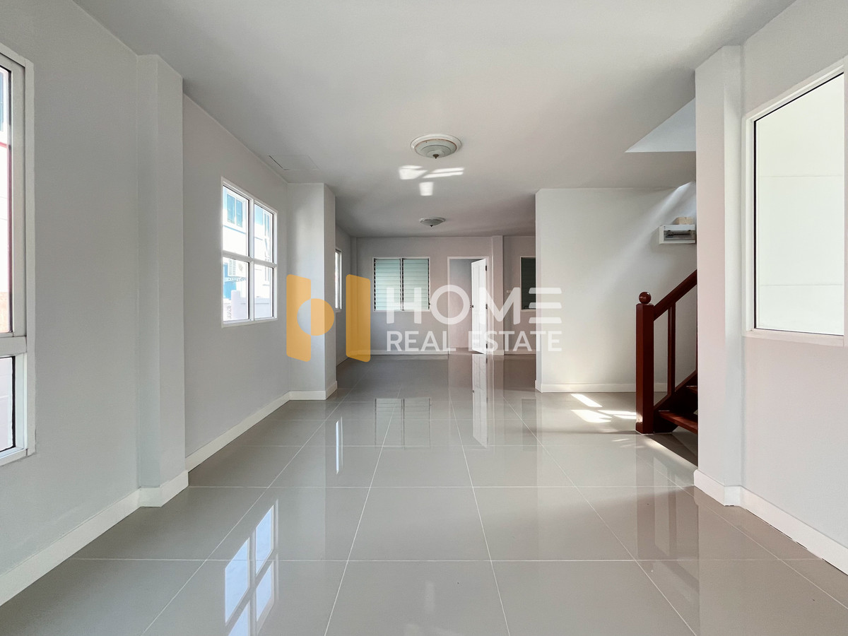 ชวนชื่น อ่อนนุช / 3 ห้องนอน (ขาย), Chuan Chuen Onnut / 3 Bedrooms (FOR SALE) POON182