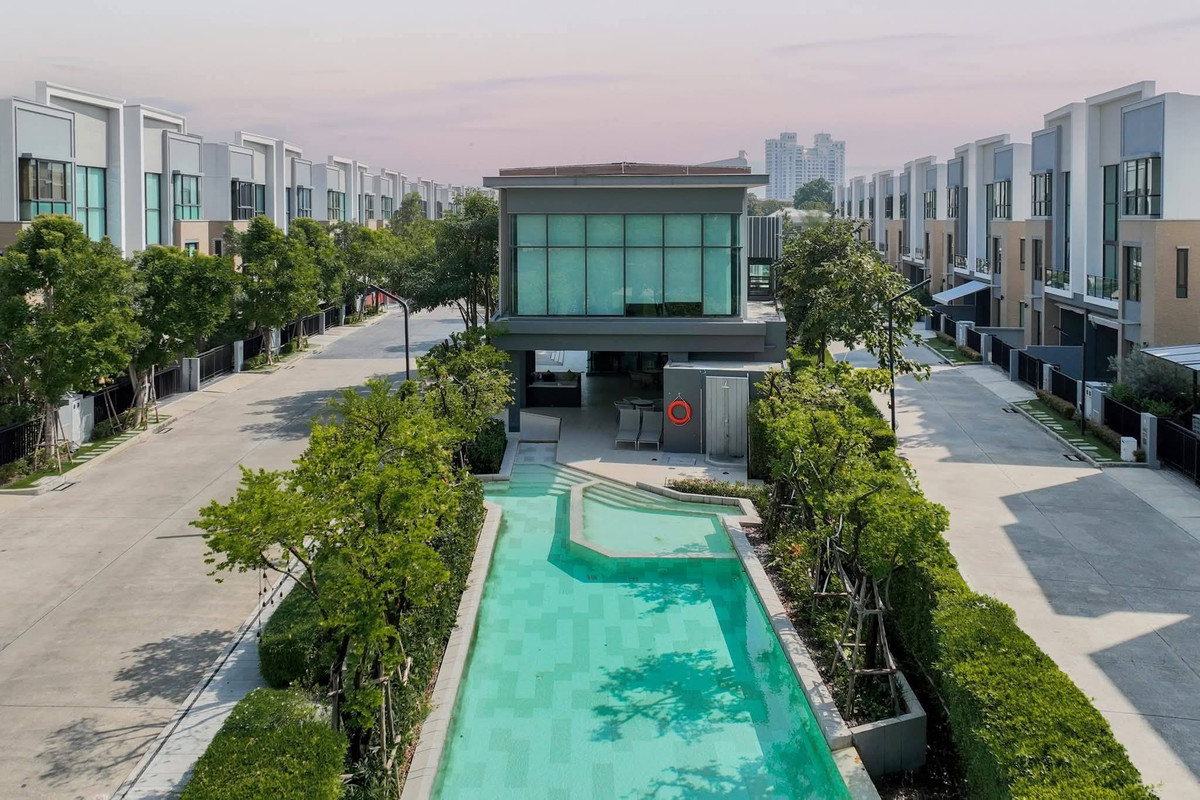 ขายด่วน! พร้อมอยู่ หลังมุม ใกล้สวน 🌳 เอสทารา เฮเว่น พัฒนาการ 20 / 3 ห้องนอน (เช่า), Estara Haven Phatthanakan 20 / 3 Bedrooms (FOR RENT) FON277