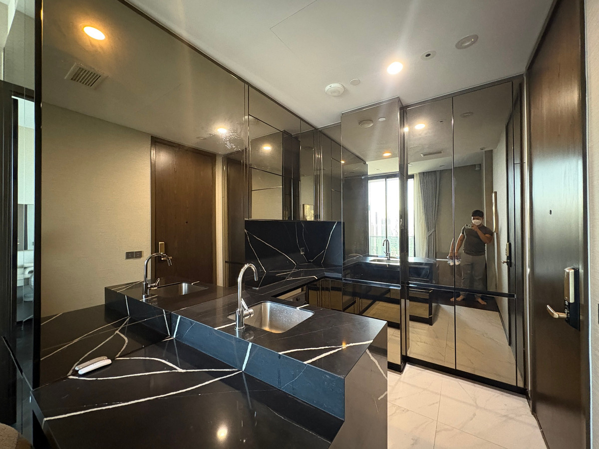 The Esse Sukhumvit 36 / 1 Bedroom (FOR SALE), ดิ เอส สุขุมวิท 36 / 1 ห้องนอน (ขาย) NA008