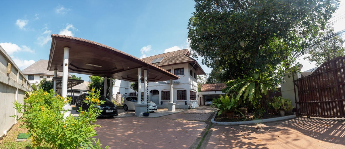 หมู่บ้านนวธานี / 5 ห้องนอน (ขาย), Moo Baan Navatanee  / 5 Bedrooms (FOR SALE) FAHS060