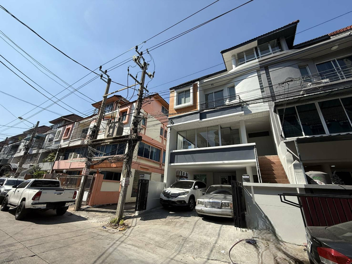 สินธานี ลาดพร้าว 80 / 4 ห้องนอน (ขาย), Sinthanee Ladprao 80 / 4 Bedrooms (FOR SALE) JANE046