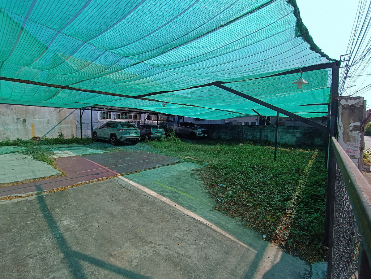 ที่ดิน 93 ตร.ว. ซอยอุดมสุข 26 / (ขาย), Land 93 Sq.wah Udomsuk Soi 26 / (FOR SALE) GNG018