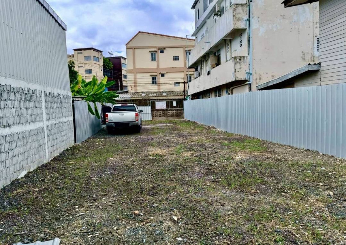 ที่ดิน 59 ตร.ว. ซอยอุดมสุข 45 / (ขาย), Land 59 Sq.wah Soi Udomsuk 45 / (FOR SALE) GNG026