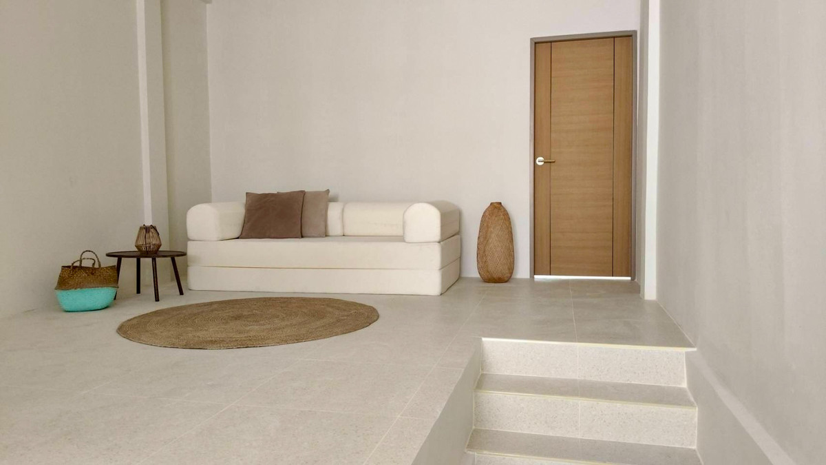 ทาวน์โฮม 5 ชั้น 64 ตร.ว. ซอยวชิรธรรม 2 / 3 ห้องนอน (ขาย), Townhome 5 floors 64 square wa Soi Wachiratham 2 / 3 Bedrooms (FOR SALE) GNG013