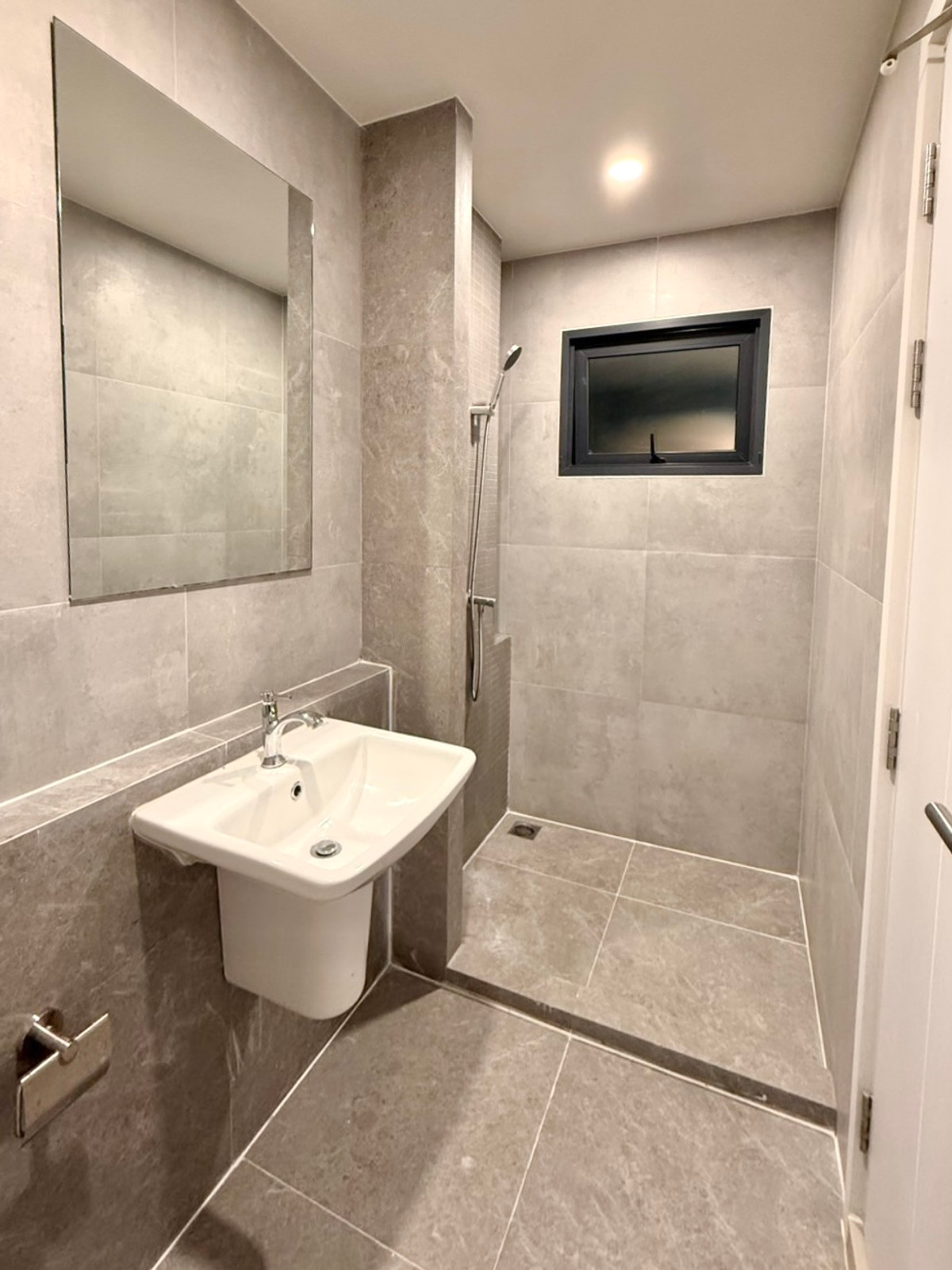 เพล็กซ์ อ่อนนุช - วงแหวน / 3 ห้องนอน (ขาย), PLEX Onnut - Wongwaen / 3 Bedrooms (FOR SALE) POON198