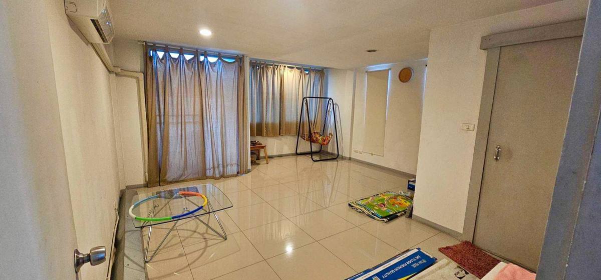 ทาวน์โฮม 6 ชั้น 50 ตร.ว. ซอยอุดมสุข 56 / 6 ห้องนอน (ขาย), Six-Story Townhome 50 sq.wa. Udomsuk Soi 56 / 6 Bedrooms (FOR SALE) GNG031