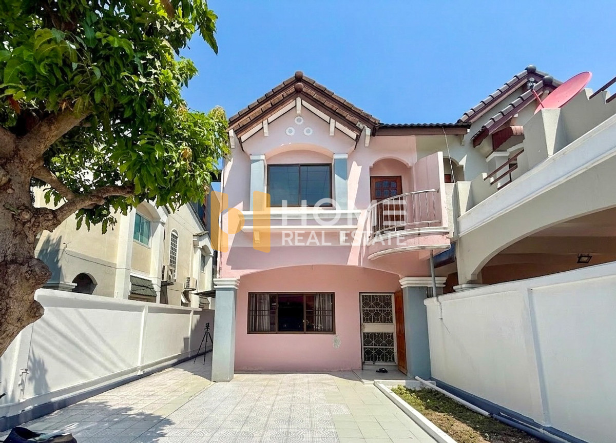 บ้านรังสิยา อุดมสุข 58 / 3 ห้องนอน (ขาย), Baan Rangsiya Udomsuk 58 / 3 Bedrooms (FOR SALE) GNG025