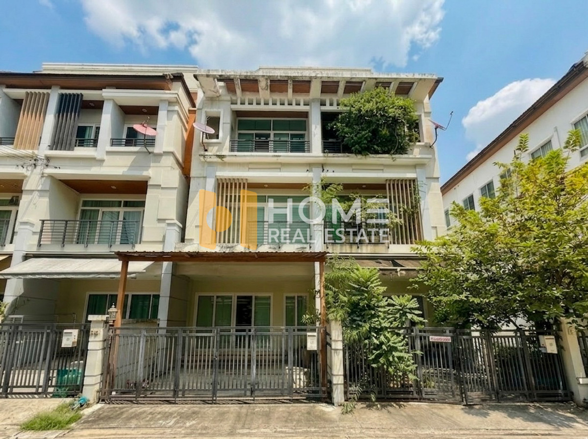 บ้านกลางเมือง เออร์บาเนี่ยน ศรีนครินทร์ / 3 ห้องนอน (ขาย), Baan Klang Muang Urbanion Srinakarin / 3 Bedrooms (FOR SALE) GNG023