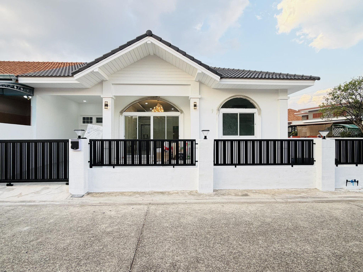 คลาสสิค โฮม 4 / 3 ห้องนอน (ขาย), Classic Home 4 / 3 Bedrooms (FOR SALE) BEWN138