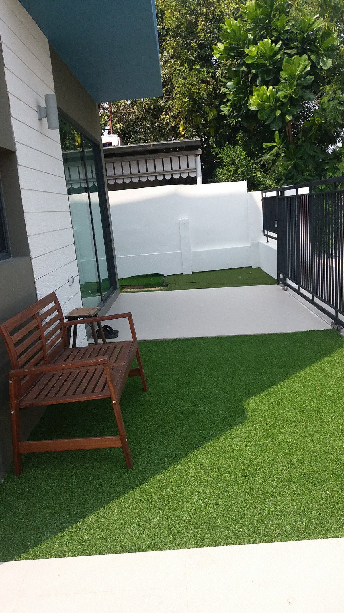 หมู่บ้านมณียา / 2 ห้องนอน (ขายพร้อมผู้เช่า), Maneeya Village / 2 Bedrooms (FOR SALE) MNT006