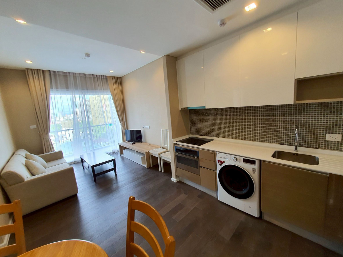 The Saint Residences / 2 Bedrooms (ขายพร้อมผู้เช่า), เดอะ เซนต์ เรสสิเด้นเซส / 2 ห้องนอน (ขายพร้อมผู้เช่า) JSMN090