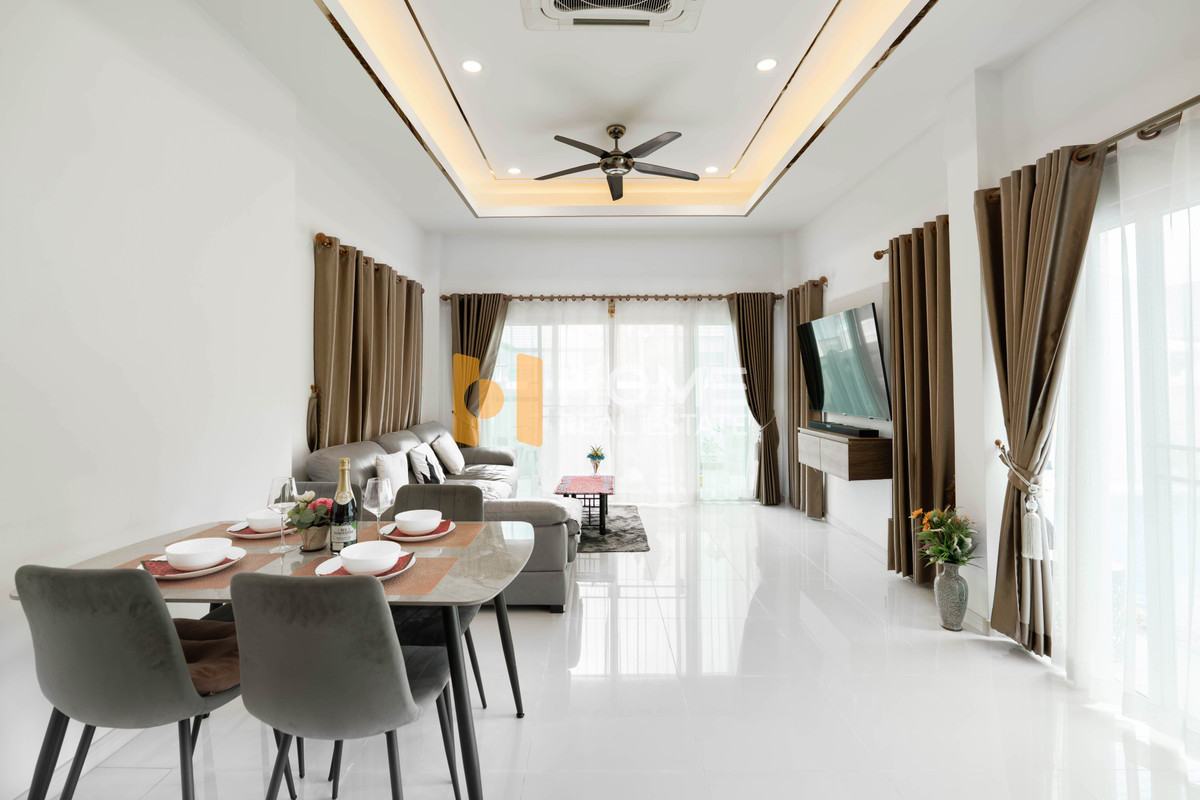 พูลวิลล่าพัทยา สวยเงียบสงบ ใกล้แหล่งท่องเที่ยว 🔥 ดุสิต พัทยา การ์เด้น 6 / 3 ห้องนอน (ขาย), Dusit Pattaya Garden 6 / 3 Bedrooms (FOR SALE) AM003